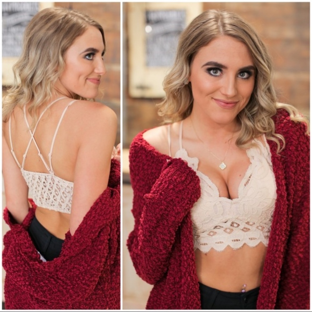 LAST ONE! Cream Lace Padded Bralette - Picture 3 of 4